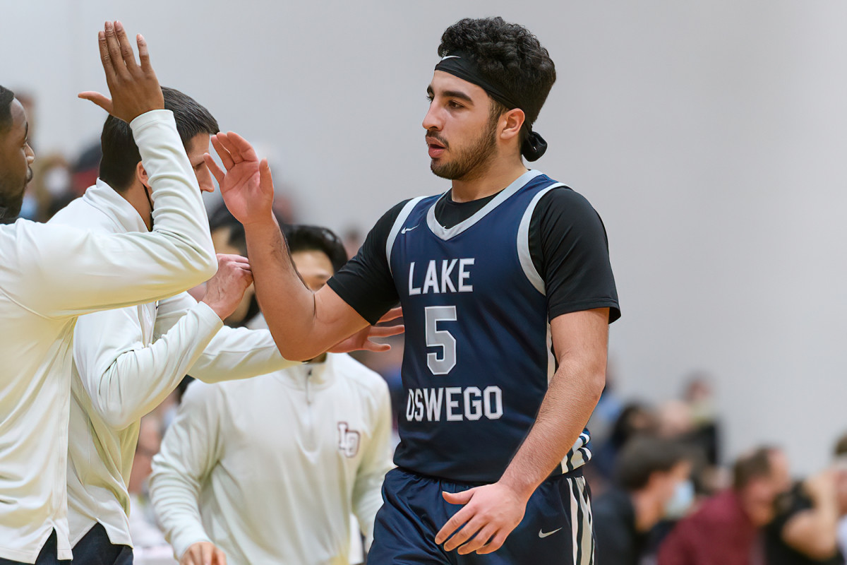 Tualatin Lake Oswego boys basketball Ken Waz 59